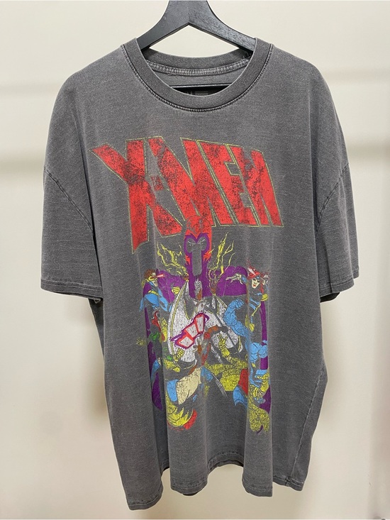 Other - Classic X-Men 
Vintage Style Graphic Tee.